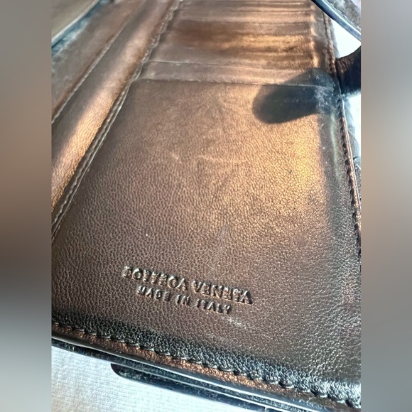Bottega Veneta Intrecciato Lambskin Long Wallet, Authentic, Pre-Loved - Picture 8 of 14